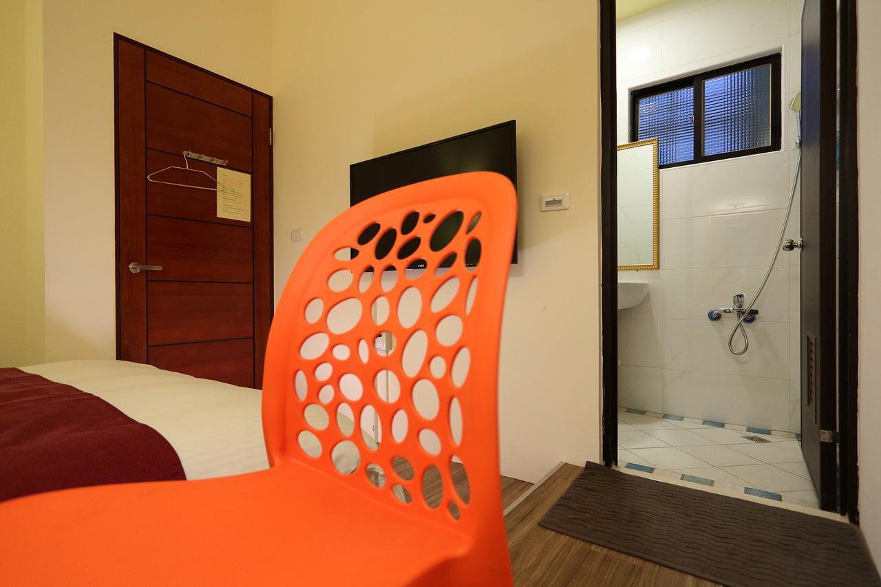 角舍背包客棧 -近火車站 Hostel Hualien City Exterior photo